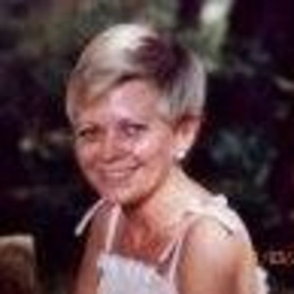 Meet your Posher, Jennie - Picture 1 of 1